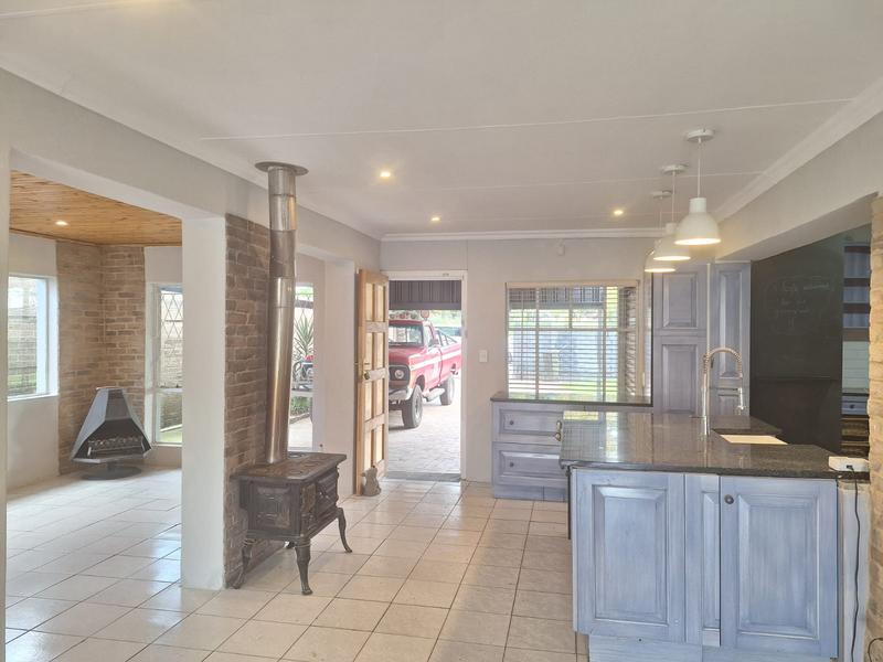 5 Bedroom Property for Sale in Brenthurst Gauteng
