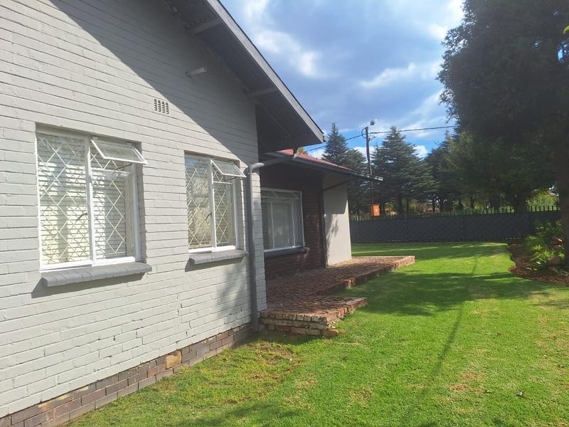 5 Bedroom Property for Sale in Brenthurst Gauteng