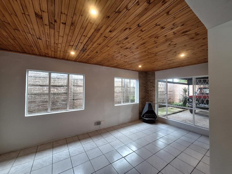 5 Bedroom Property for Sale in Brenthurst Gauteng