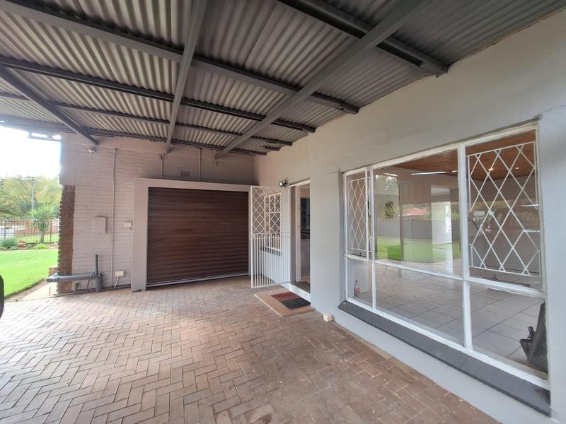 5 Bedroom Property for Sale in Brenthurst Gauteng