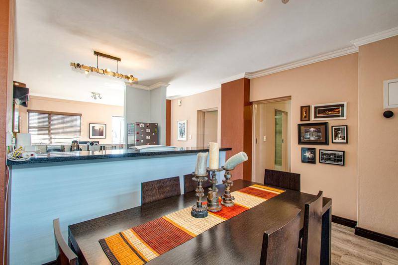 2 Bedroom Property for Sale in Sandton Gauteng