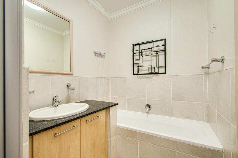 2 Bedroom Property for Sale in Sandton Gauteng