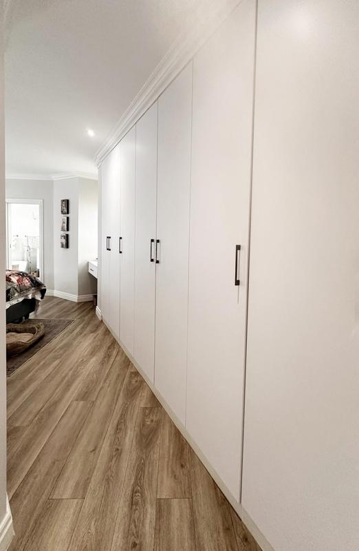 3 Bedroom Property for Sale in Bryanston Gauteng