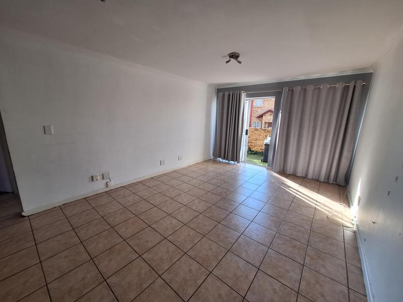 To Let 2 Bedroom Property for Rent in The Reeds Gauteng