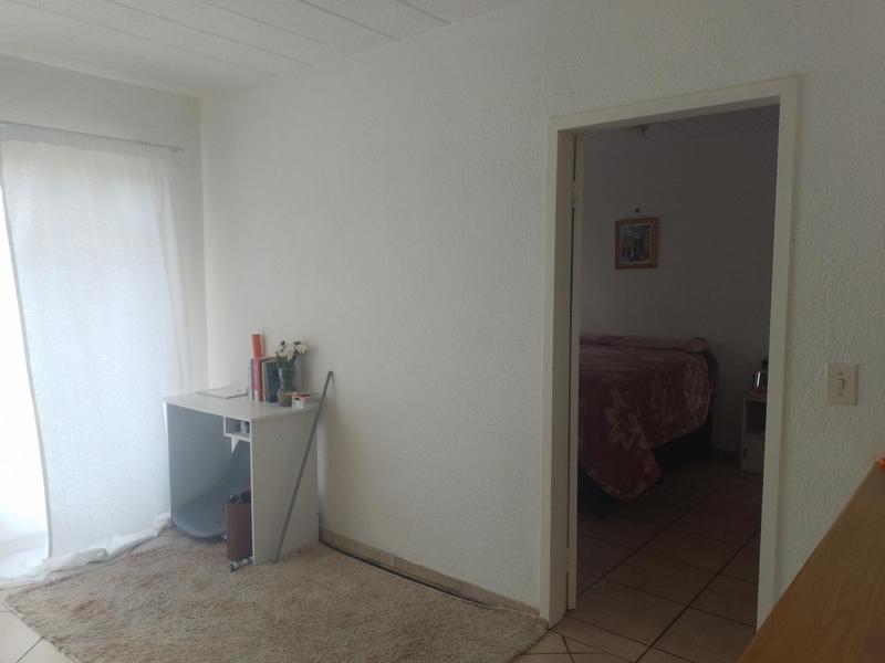 1 Bedroom Property for Sale in Whiteridge Gauteng