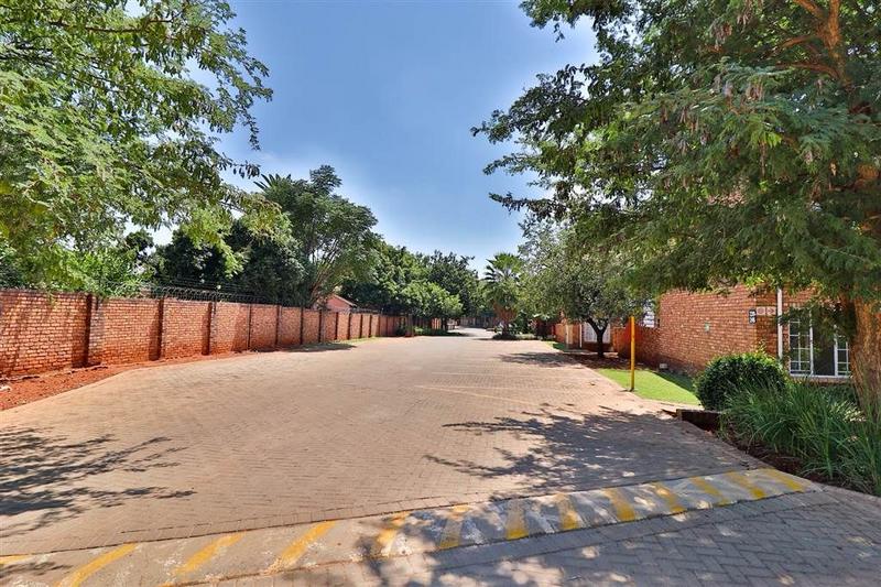 2 Bedroom Property for Sale in Clarina Gauteng