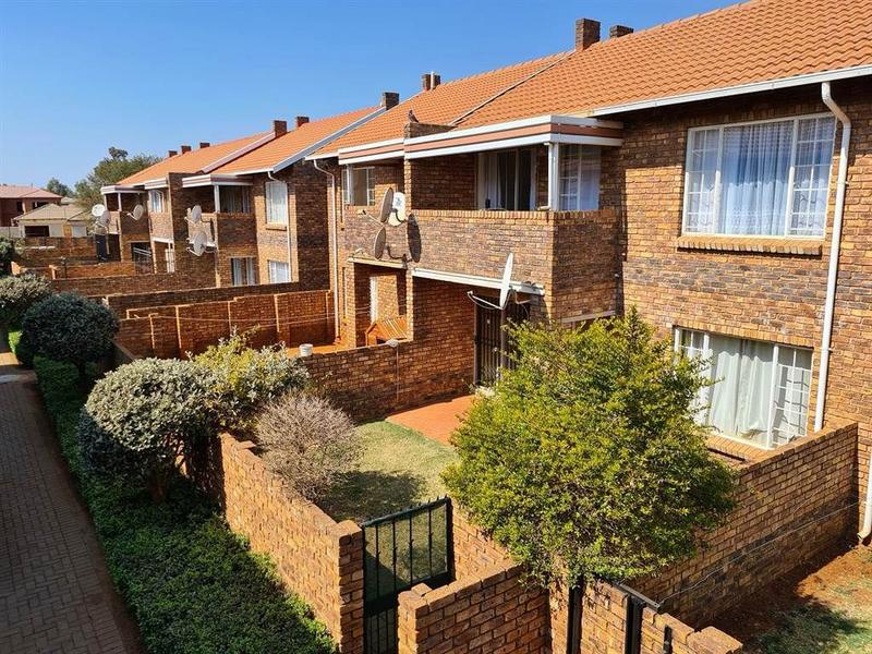 2 Bedroom Property for Sale in Clarina Gauteng