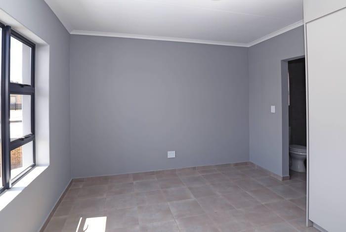 To Let 1 Bedroom Property for Rent in Groblerpark Gauteng