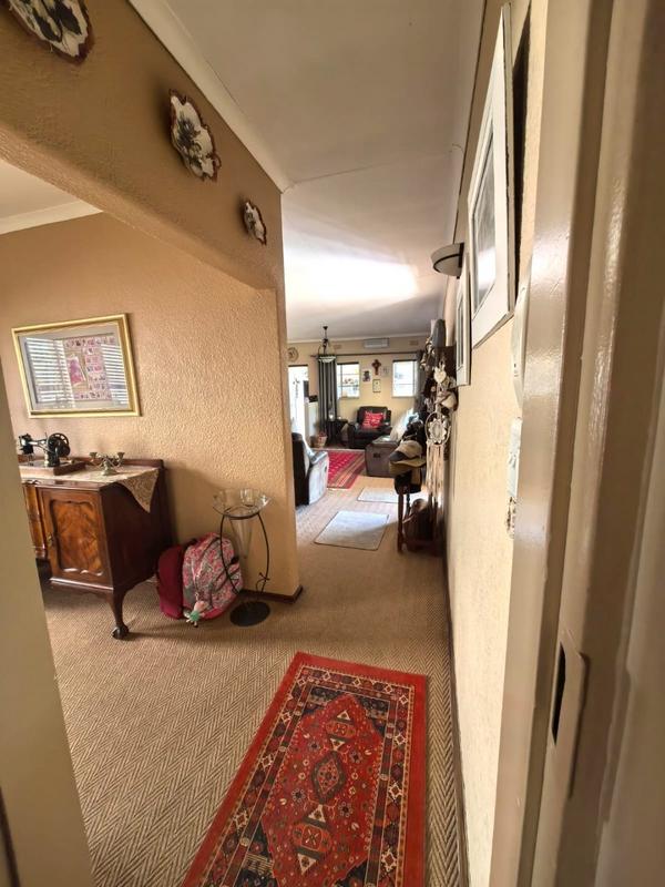 3 Bedroom Property for Sale in Lindhaven Gauteng