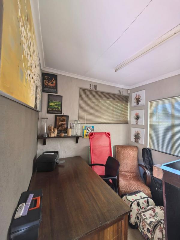 3 Bedroom Property for Sale in Lindhaven Gauteng