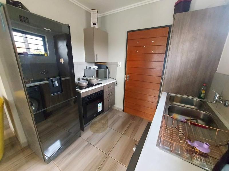 2 Bedroom Property for Sale in Protea Glen Gauteng