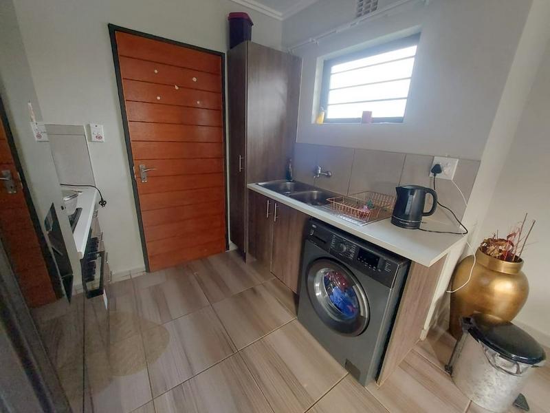 2 Bedroom Property for Sale in Protea Glen Gauteng