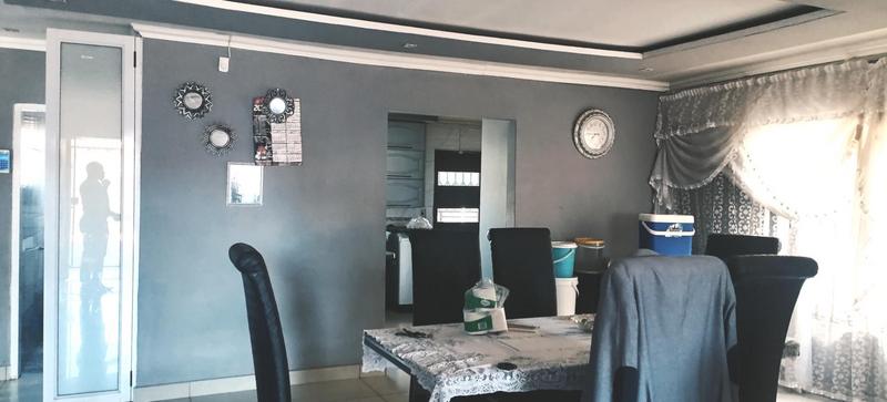 4 Bedroom Property for Sale in Siluma View Gauteng