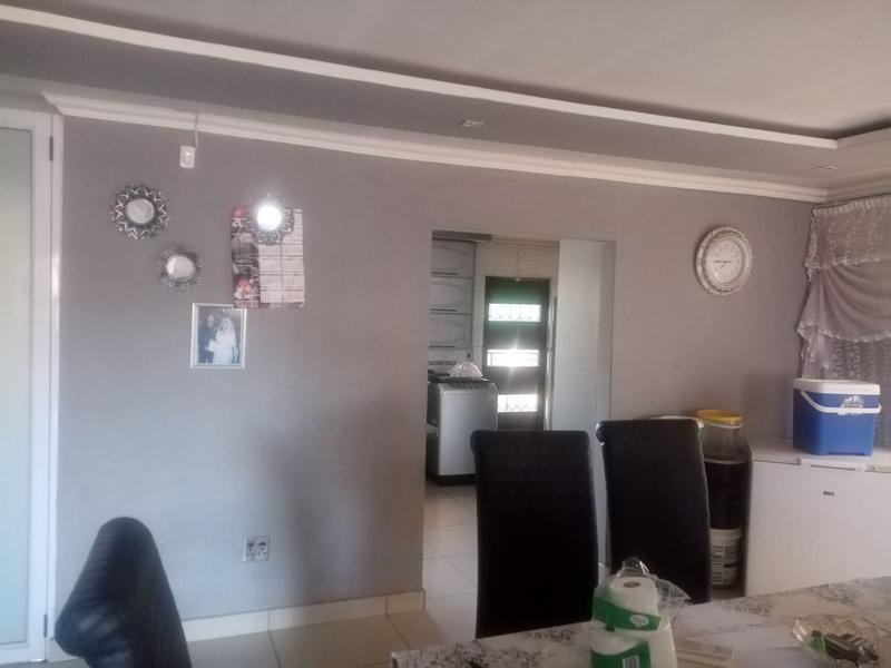 4 Bedroom Property for Sale in Siluma View Gauteng