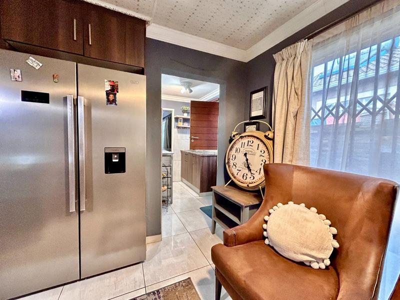 4 Bedroom Property for Sale in Amandasig Gauteng