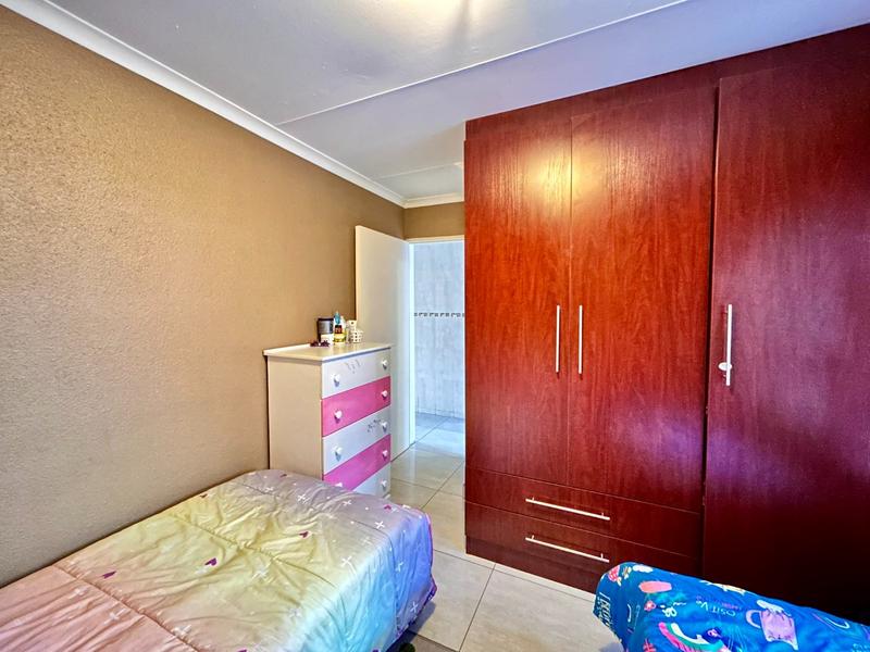 4 Bedroom Property for Sale in Amandasig Gauteng