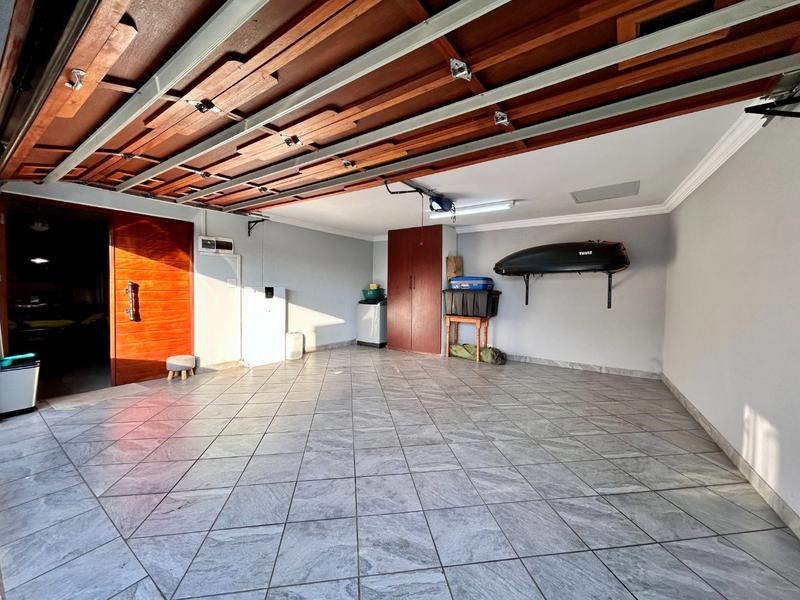 4 Bedroom Property for Sale in Amandasig Gauteng