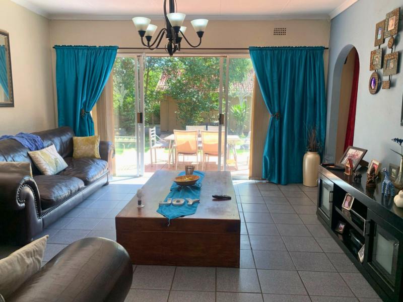 3 Bedroom Property for Sale in Birchleigh North Gauteng