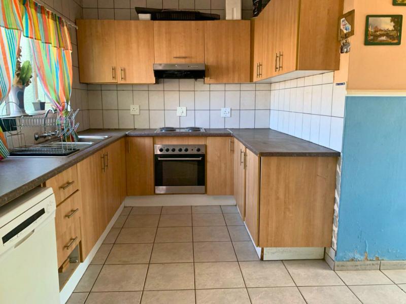 3 Bedroom Property for Sale in Birchleigh North Gauteng