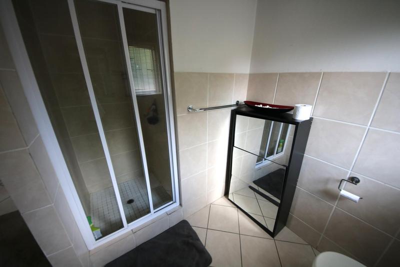 To Let 2 Bedroom Property for Rent in Paulshof Gauteng