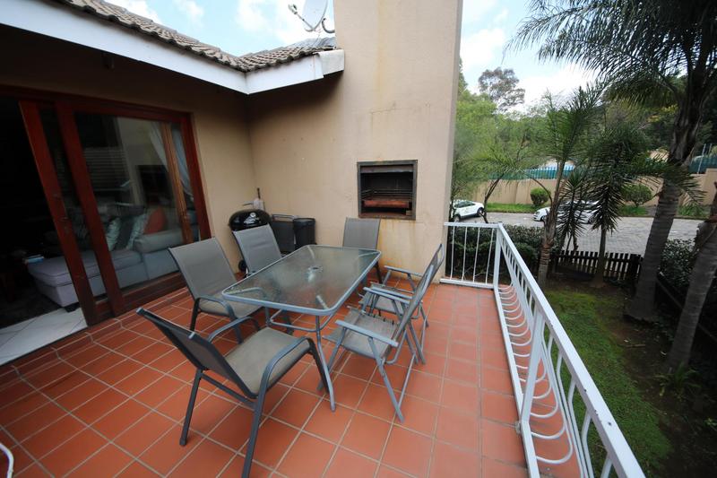 To Let 2 Bedroom Property for Rent in Paulshof Gauteng