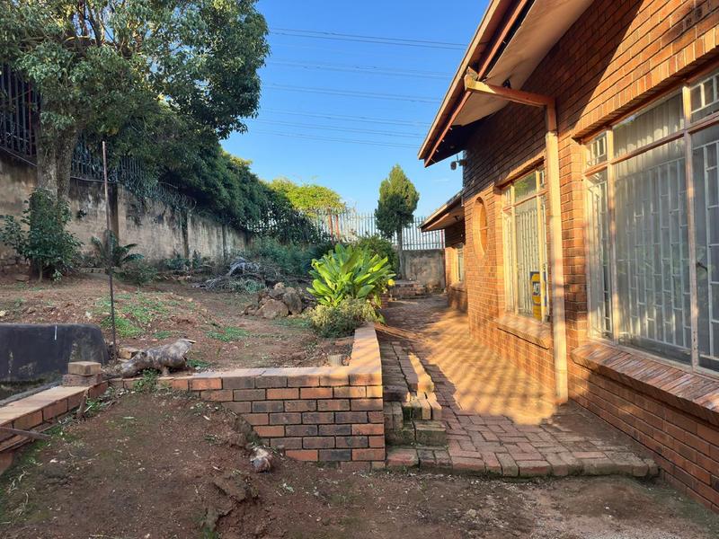 3 Bedroom Property for Sale in Laudium Gauteng