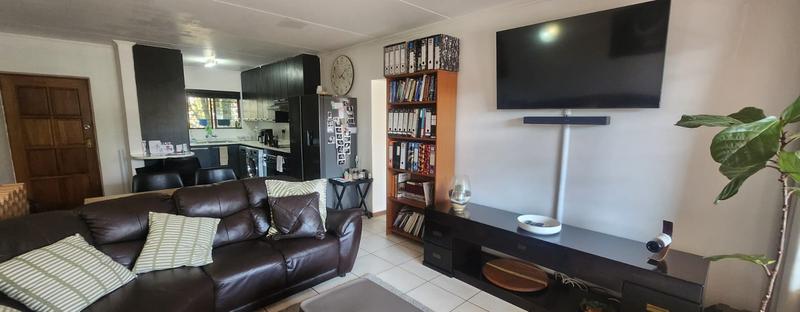 2 Bedroom Property for Sale in Bedfordview Gauteng