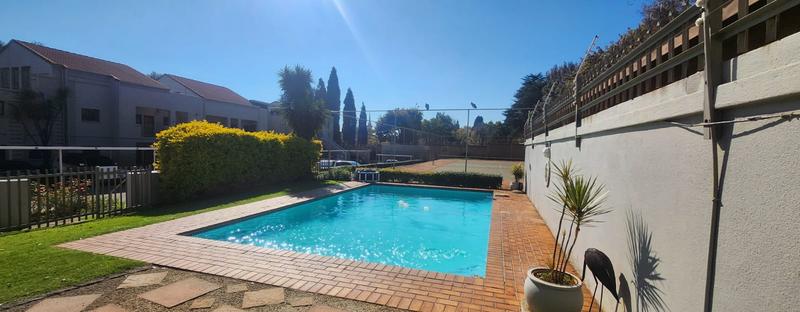 2 Bedroom Property for Sale in Bedfordview Gauteng
