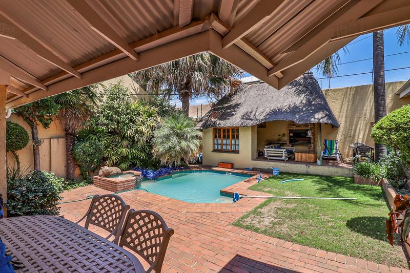 To Let 3 Bedroom Property for Rent in Norwood Gauteng
