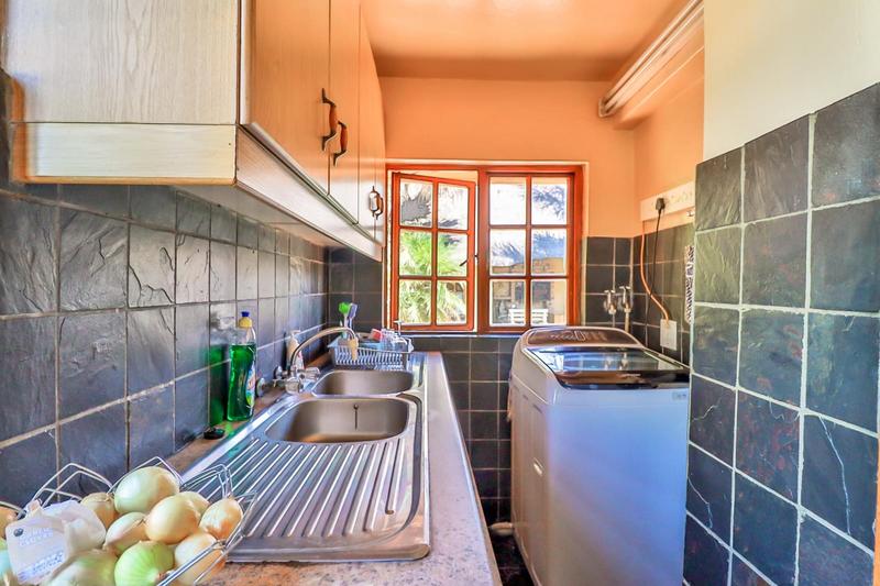 To Let 3 Bedroom Property for Rent in Norwood Gauteng