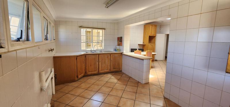 4 Bedroom Property for Sale in Klippoortje Gauteng
