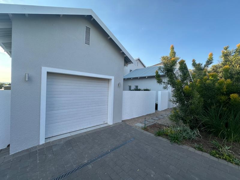 To Let 3 Bedroom Property for Rent in Waterfall Country Village Gauteng