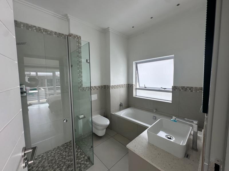 To Let 3 Bedroom Property for Rent in Waterfall Country Village Gauteng