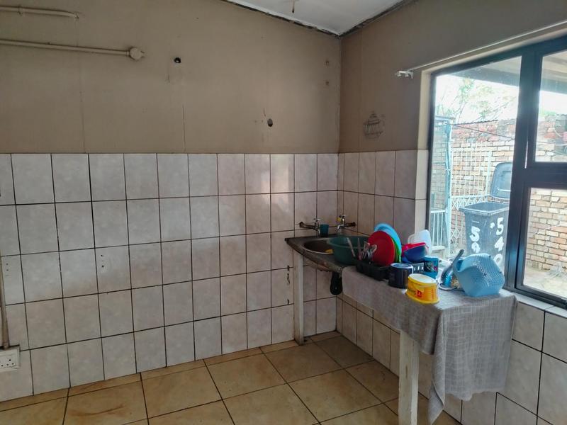 To Let 1 Bedroom Property for Rent in Laudium Gauteng