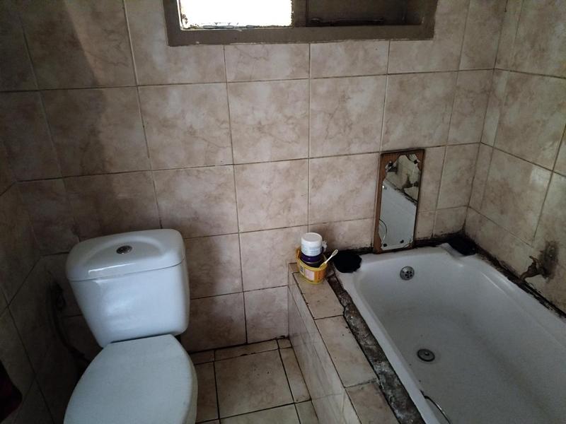 To Let 1 Bedroom Property for Rent in Laudium Gauteng