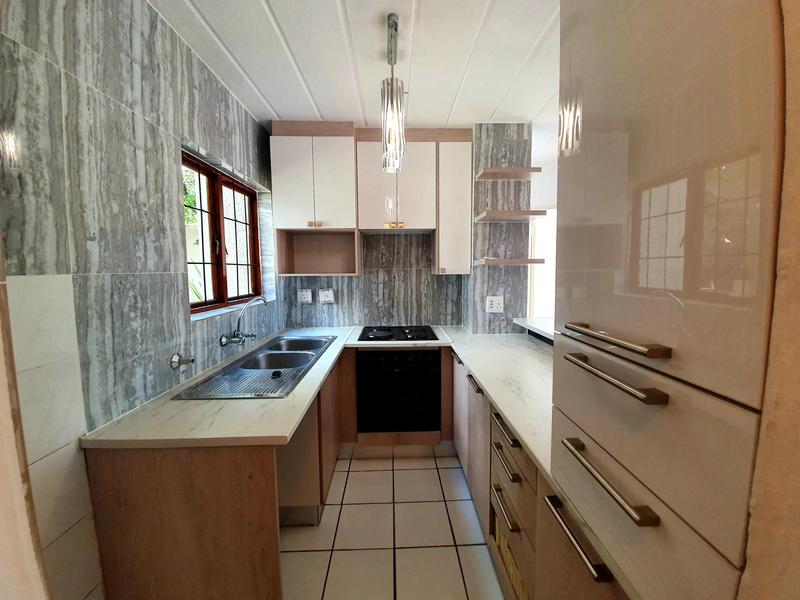 To Let 1 Bedroom Property for Rent in Morningside Gauteng