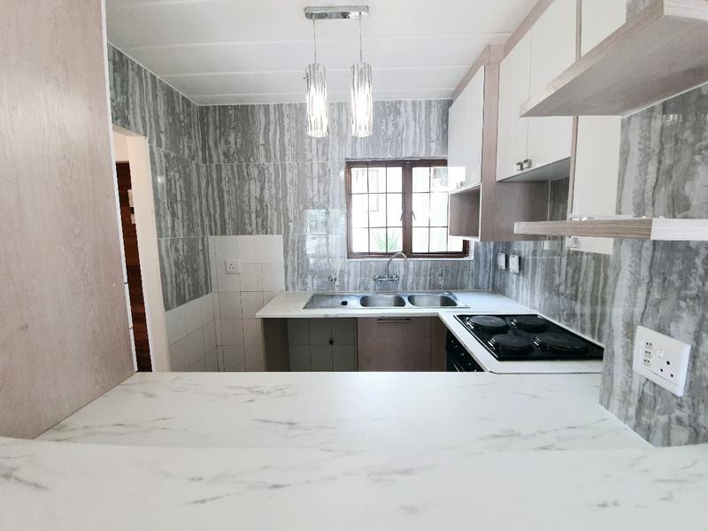To Let 1 Bedroom Property for Rent in Morningside Gauteng