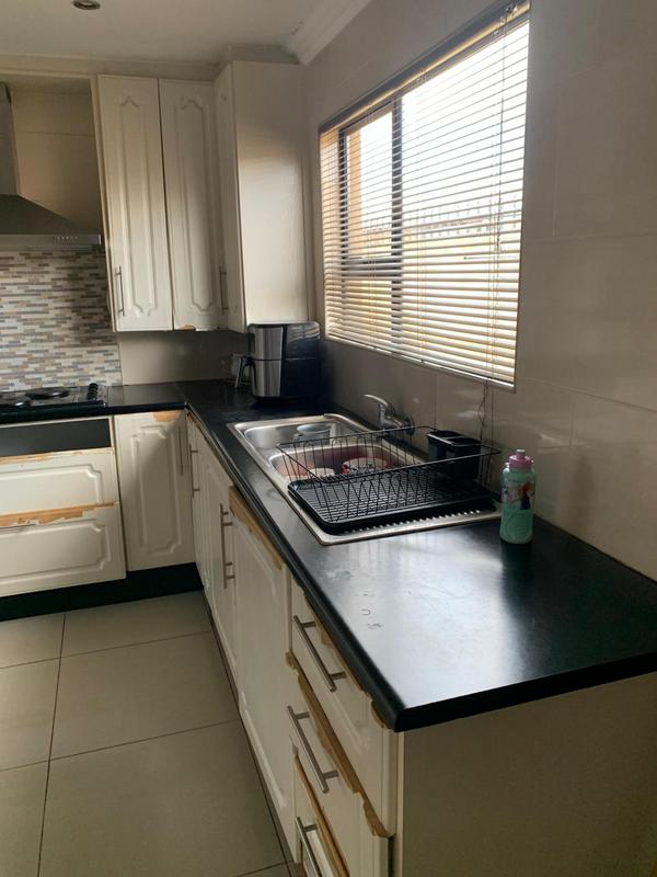 2 Bedroom Property for Sale in Dobsonville Gauteng
