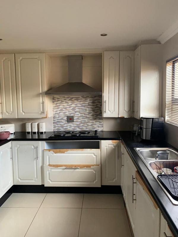 2 Bedroom Property for Sale in Dobsonville Gauteng
