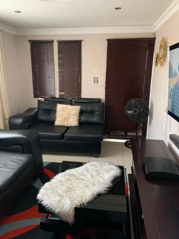 2 Bedroom Property for Sale in Dobsonville Gauteng