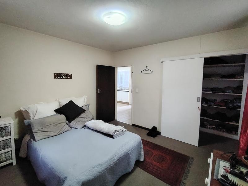 To Let 1 Bedroom Property for Rent in Zwartkop Ext 7 Gauteng