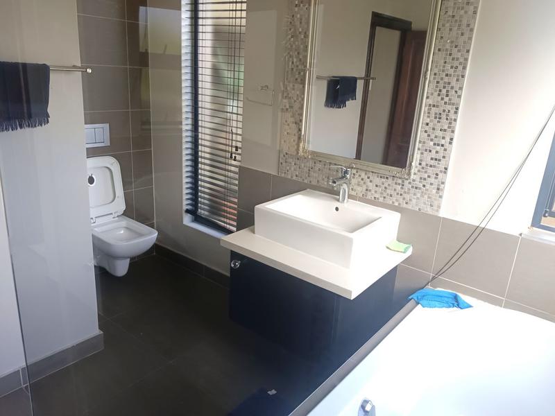 3 Bedroom Property for Sale in Midstream Hill Gauteng