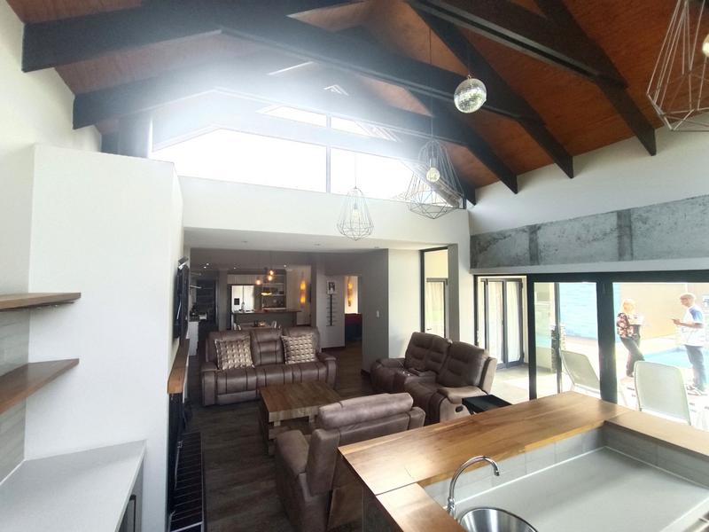 3 Bedroom Property for Sale in Midstream Hill Gauteng