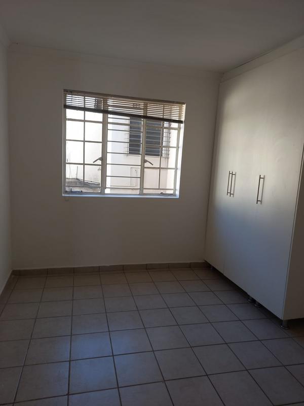 To Let 2 Bedroom Property for Rent in Risidale Gauteng