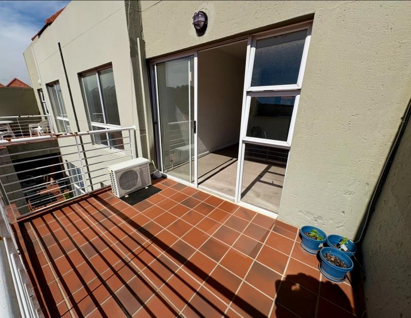 To Let 1 Bedroom Property for Rent in Glenhazel Gauteng