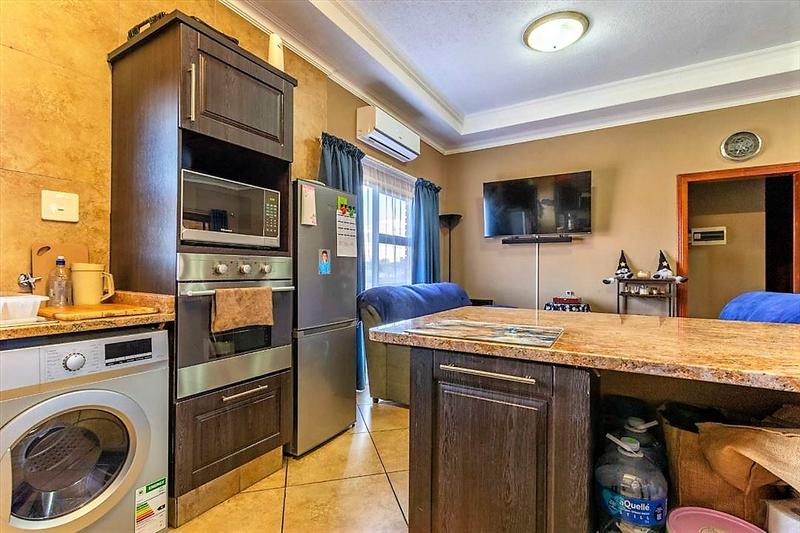 2 Bedroom Property for Sale in Ravenswood Gauteng