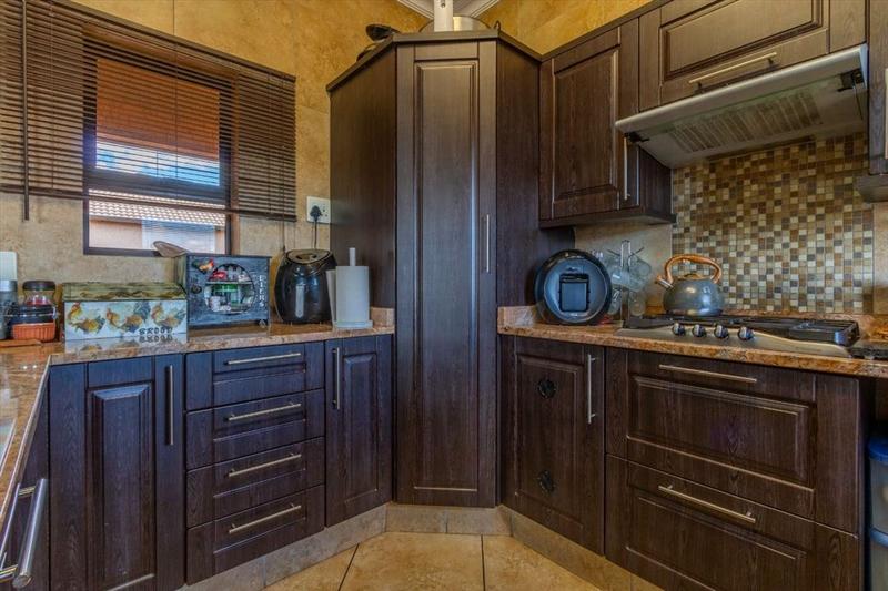 2 Bedroom Property for Sale in Ravenswood Gauteng