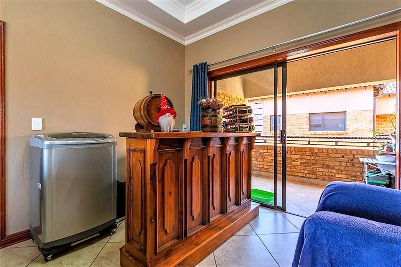 2 Bedroom Property for Sale in Ravenswood Gauteng