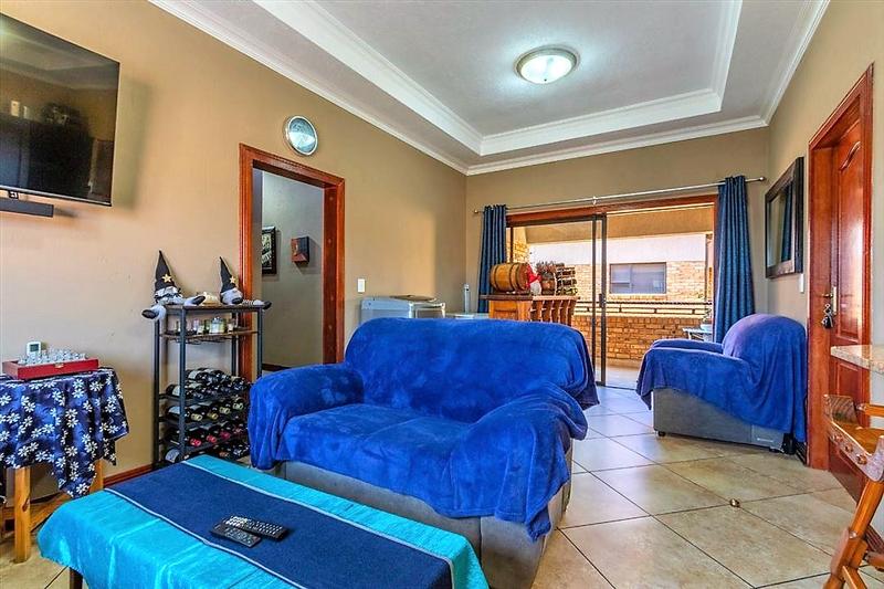 2 Bedroom Property for Sale in Ravenswood Gauteng
