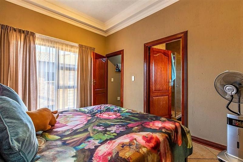 2 Bedroom Property for Sale in Ravenswood Gauteng